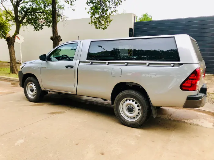 Toyota Hilux - Imagen 4